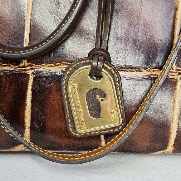 Dooney & Bourke 11.5x9x5" Bag Barlow Croc Embossed Florentine Vacchetta Leather - Picture 9 of 14